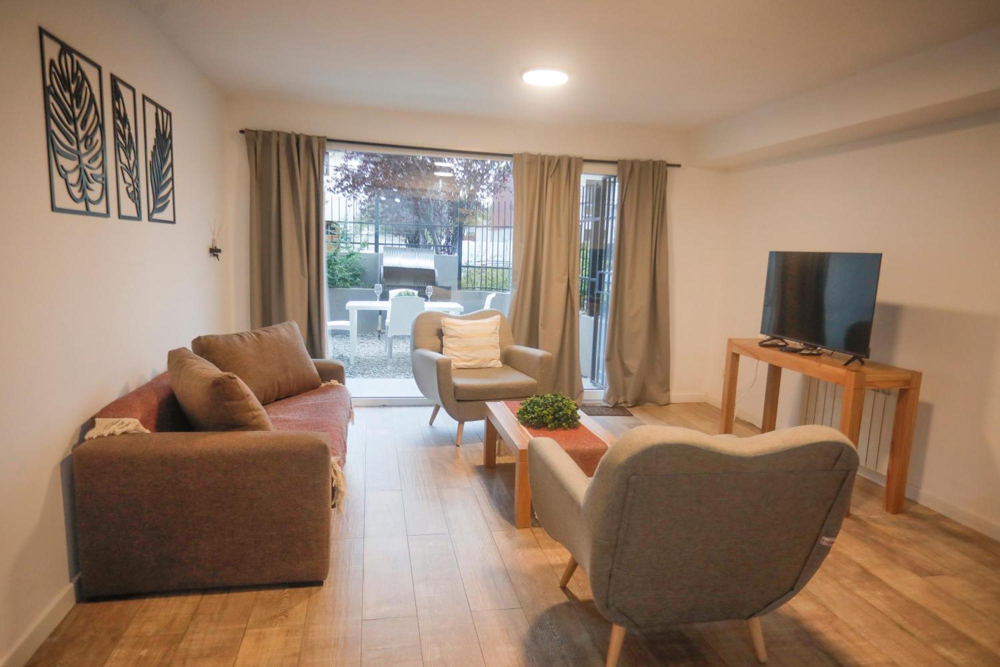 Rolando Apartment